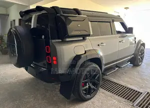 New Land Rover Defender 2024 Gray