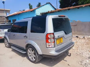 Land Rover Discovery 2011 Silver