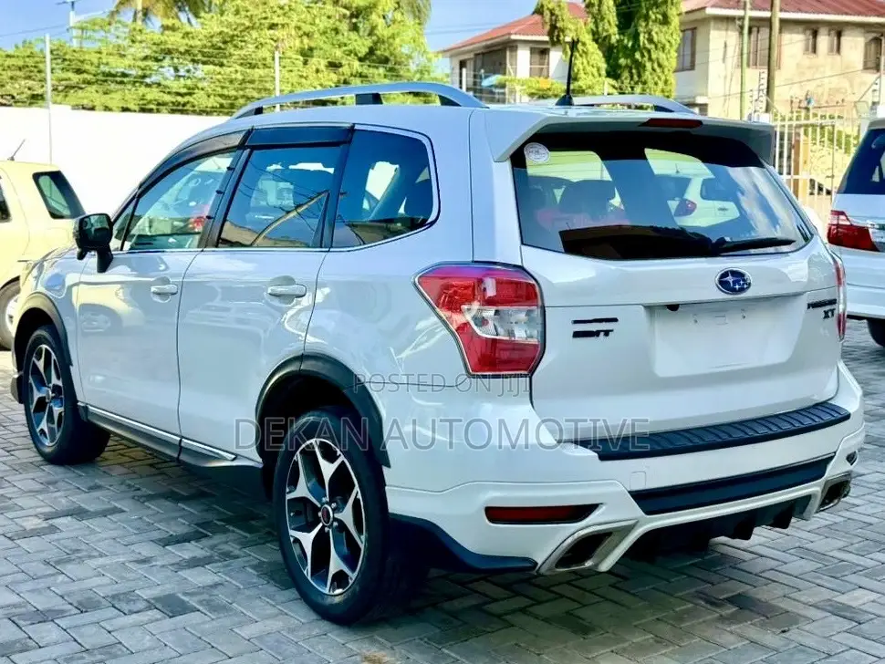 Subaru Forester 2014 White