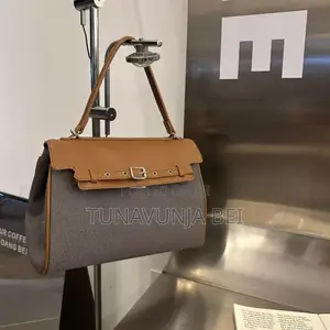 Girl's Handbag