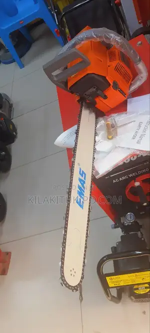 Emas 272 Chainsaw