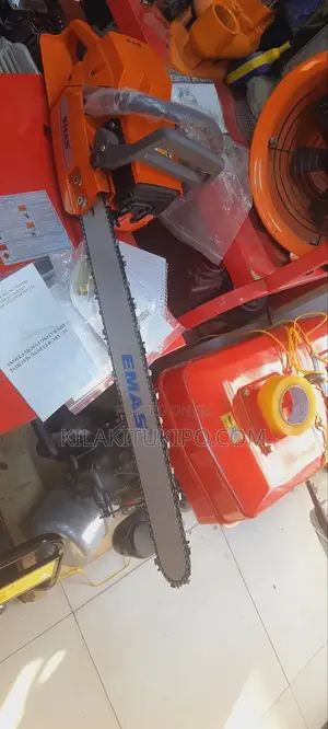 Emas 272 Chainsaw