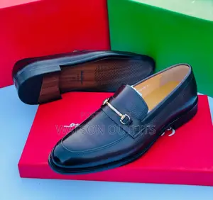 Viatu Vipya Vya Ngozi Vya Salvatore Ferragamo
