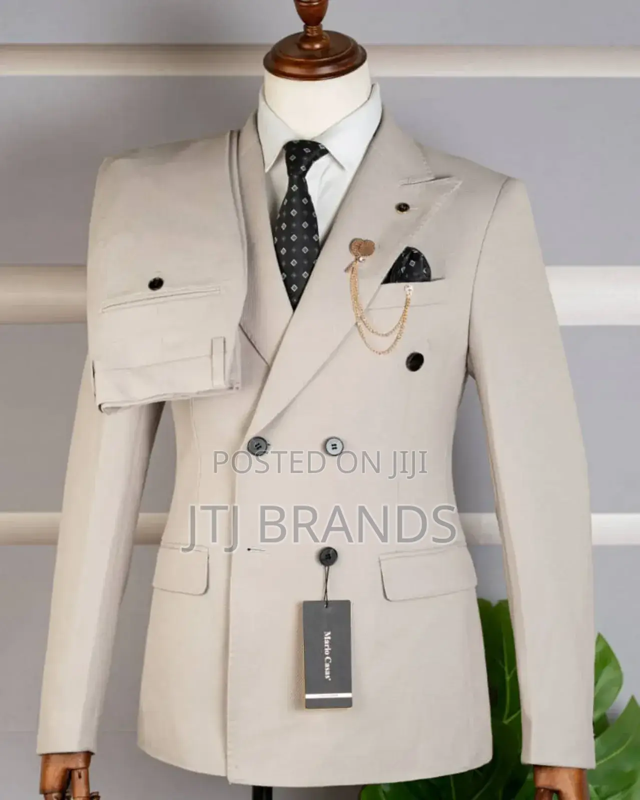 Six Buttons New Suits