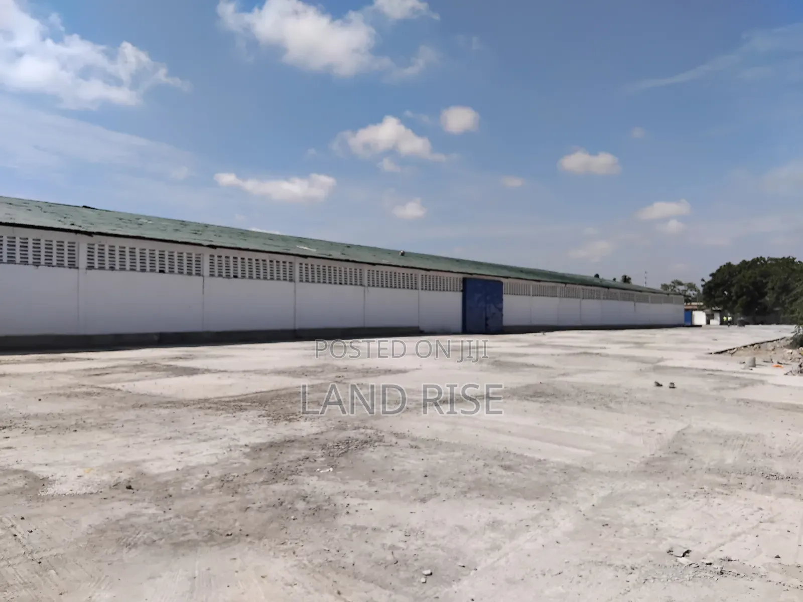 5000 SQM Warehouse Available for Rent