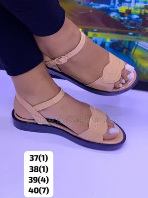 New Looking Women Shoes
