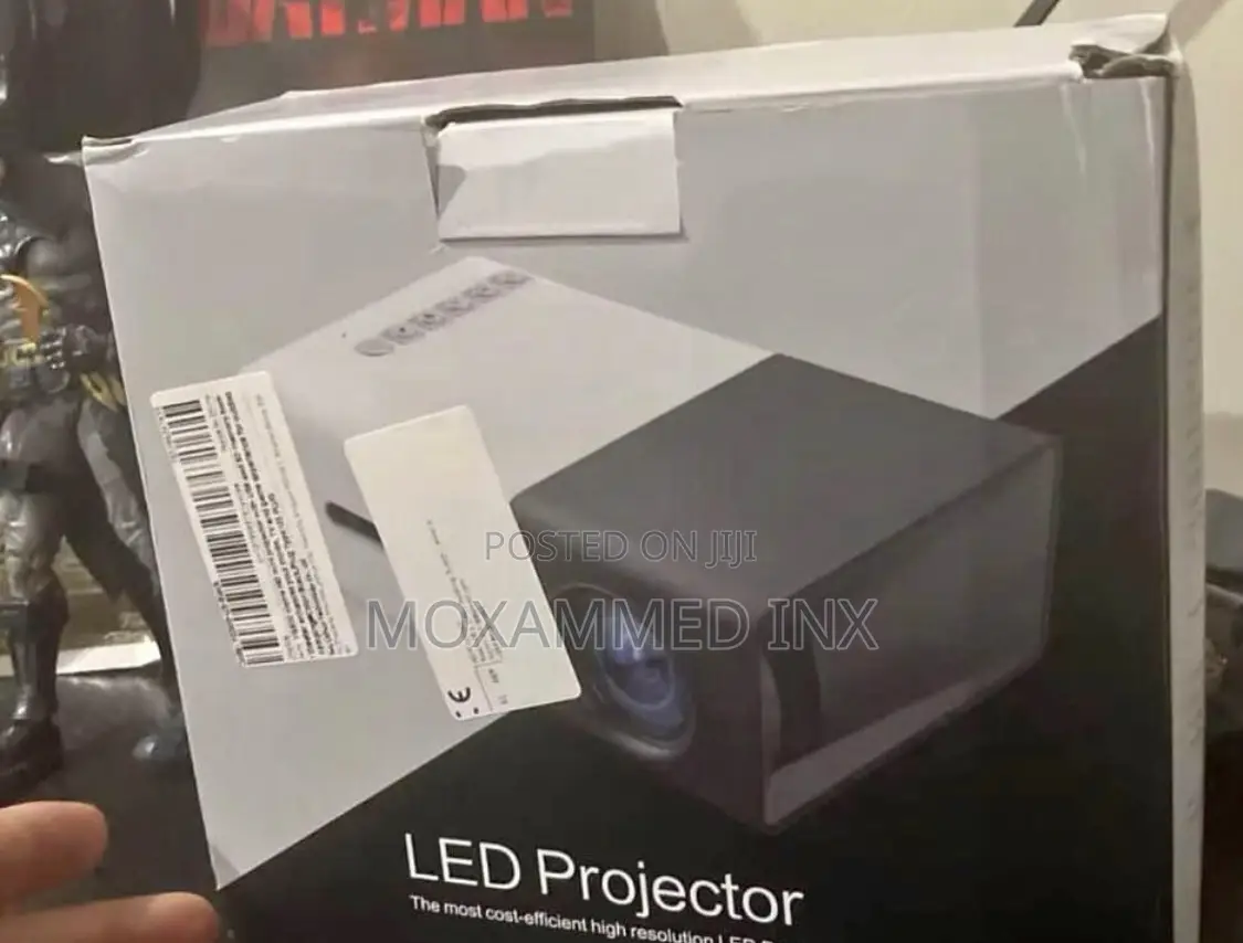 New YG300 MINI Projector Portable Cinema LED Videoproject