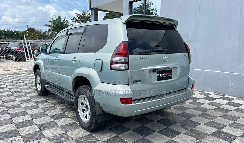 Toyota Land Cruiser Prado 2002 Green