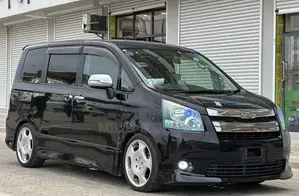 Toyota Noah 2008 Black