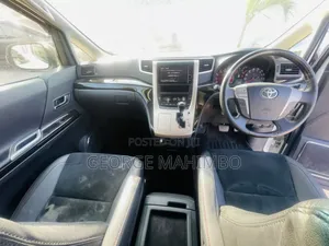 Toyota Vellfire 2012 White