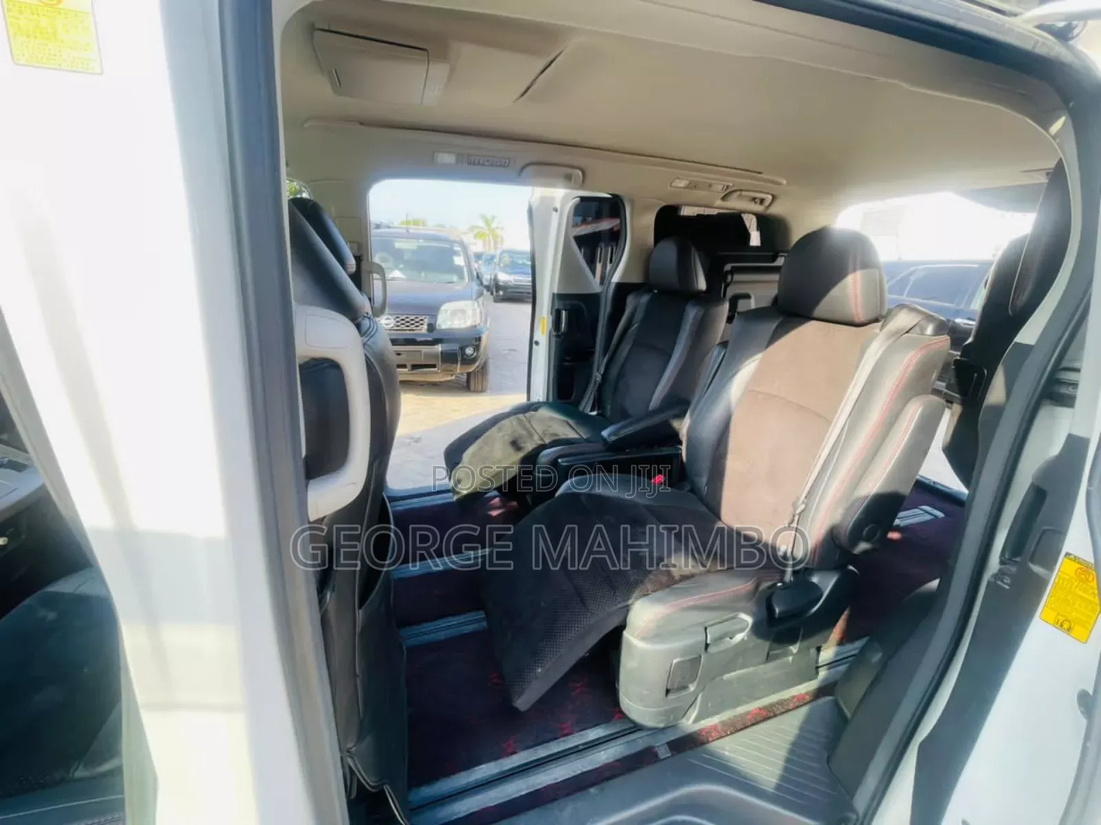Toyota Vellfire 2012 White
