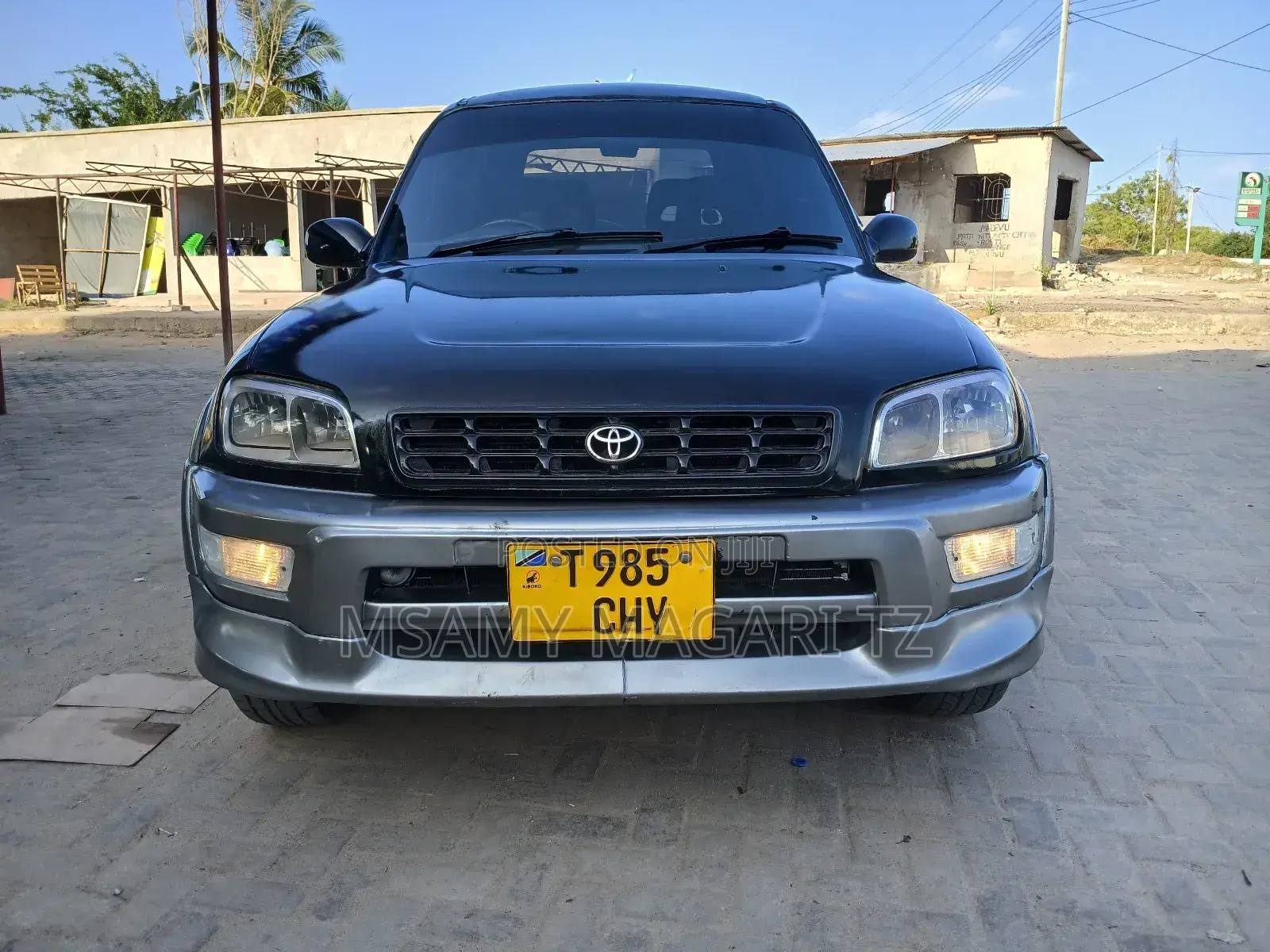 Toyota RAV4 Base 4x4 1999 Black