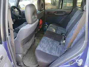 Toyota RAV4 Base 4x4 1999 Blue