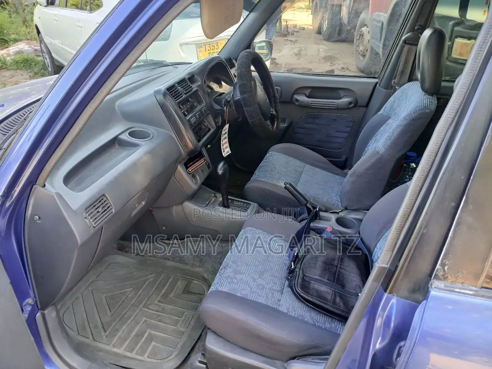 Toyota RAV4 Base 4x4 1999 Blue