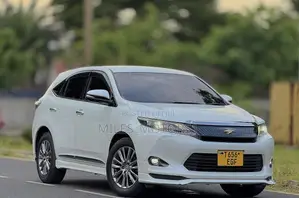 Toyota Harrier 2015 White