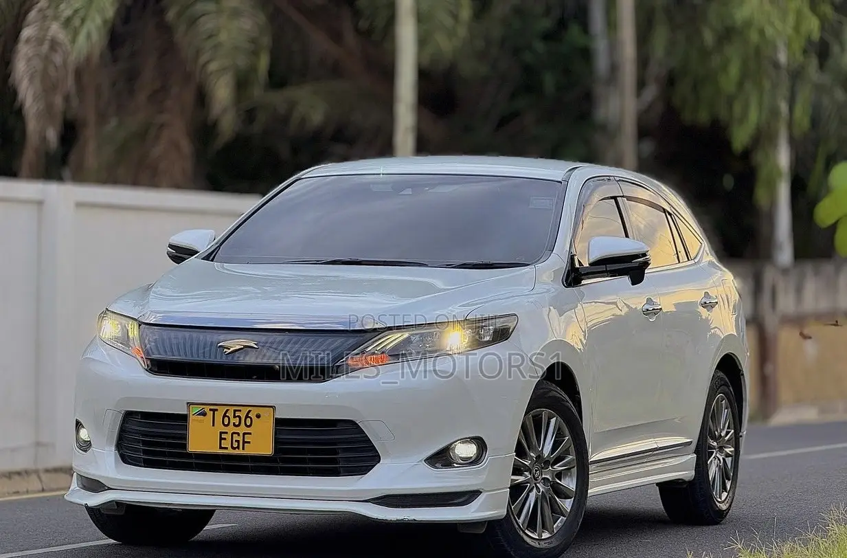 Toyota Harrier 2015 White