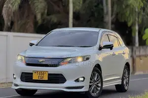 Toyota Harrier 2015 White