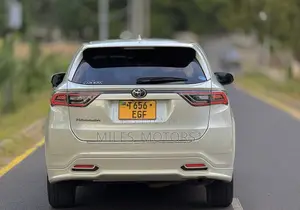 Toyota Harrier 2015 White