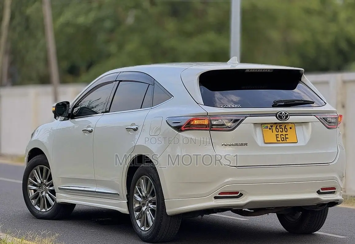 Toyota Harrier 2015 White