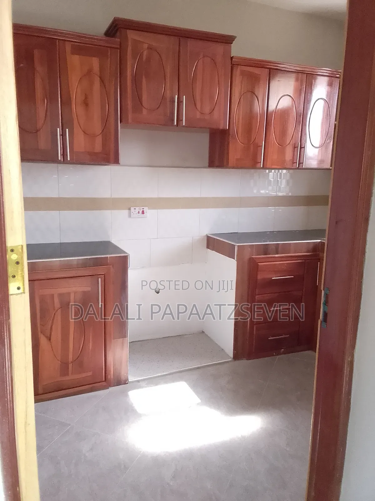 3bdrm Apartment in Dalalipapaatzseven, Kinondoni for rent