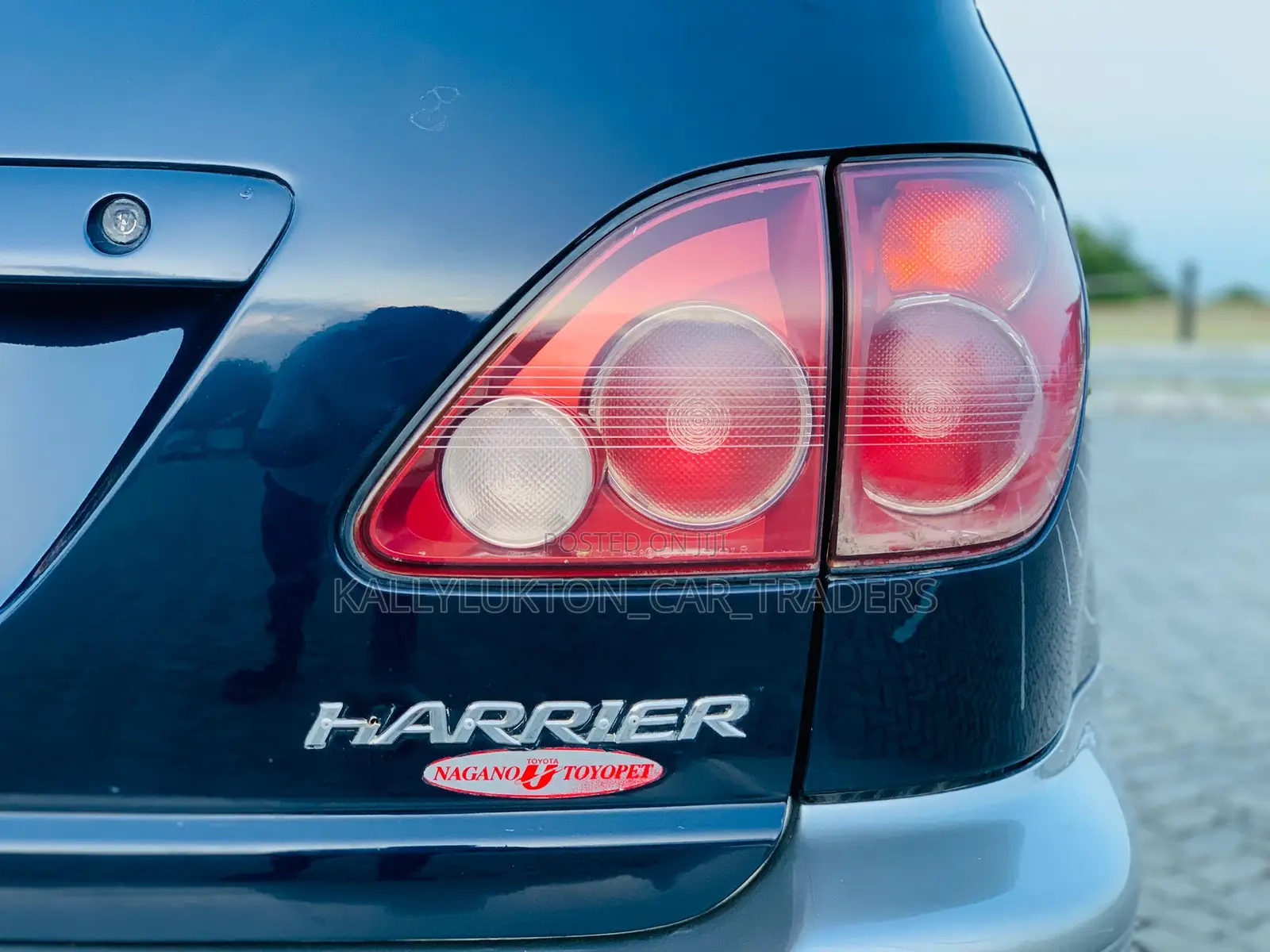 Toyota Harrier 2005 Black