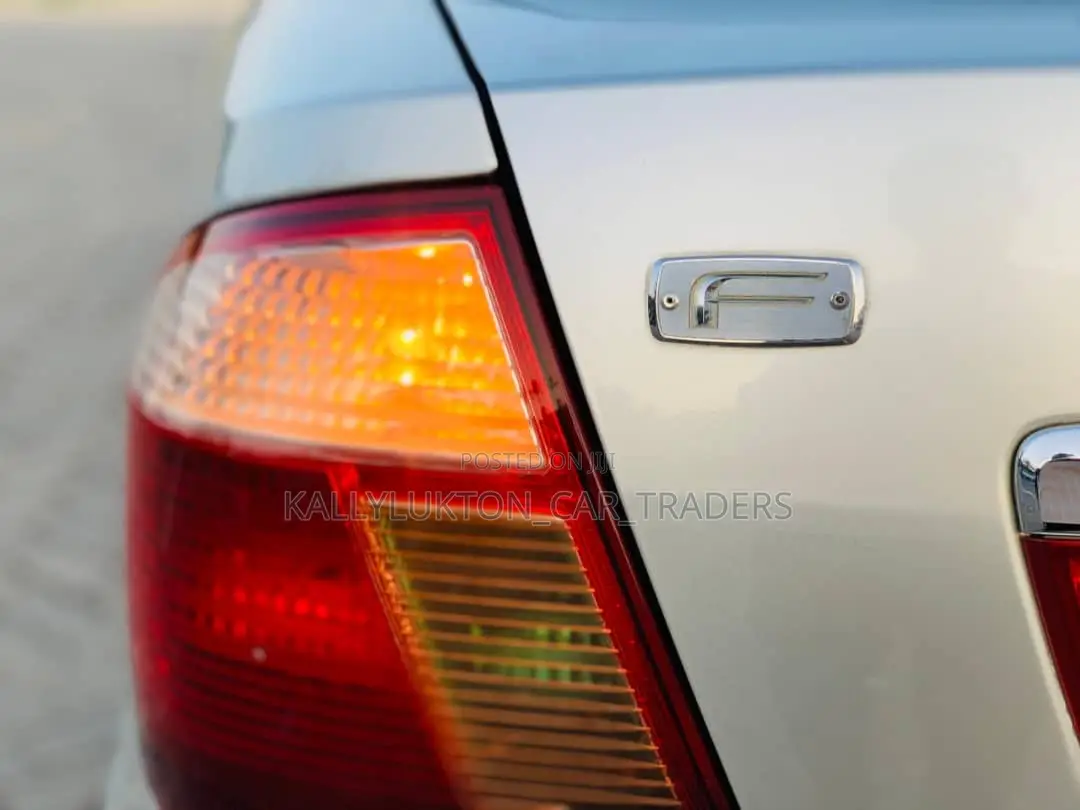 Toyota Premio 2004 Silver