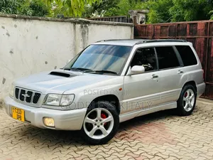 Subaru Forester Automatic 2001 Silver