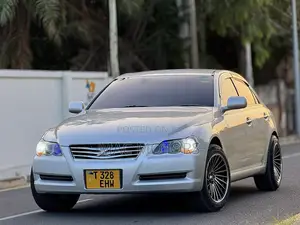 Toyota Mark X 2006 Silver