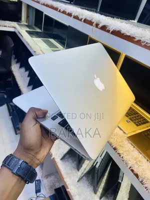 Laptop Apple MacBook 2014 8GB Intel Core I5 SSD 256GB
