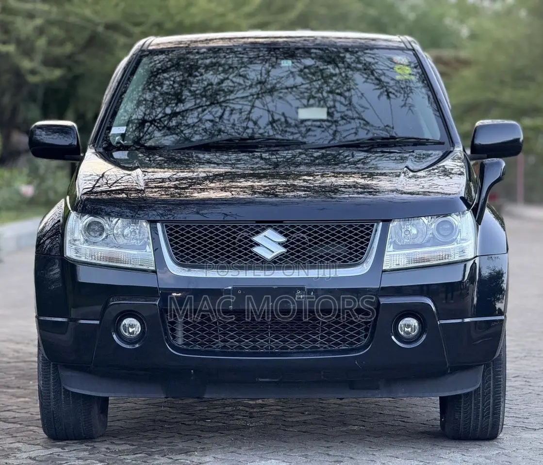 Suzuki Escudo 2008 Black
