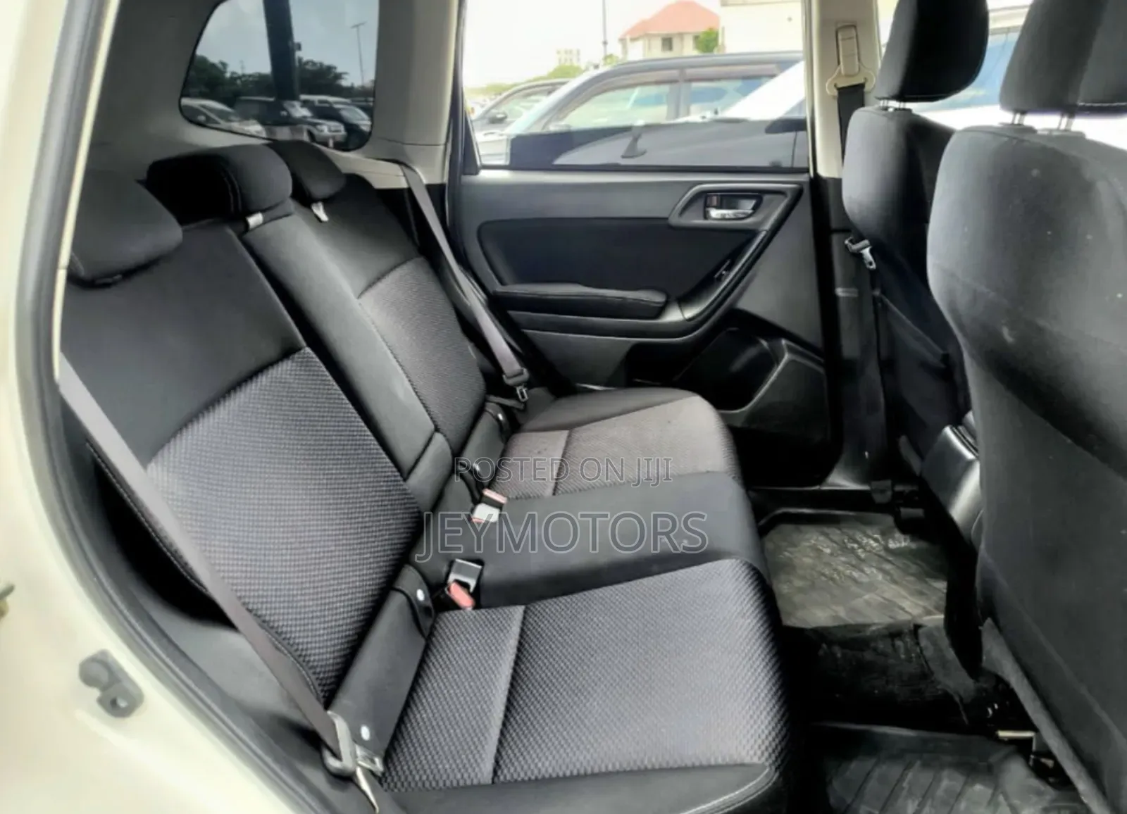 Subaru Forester 2013 Pearl