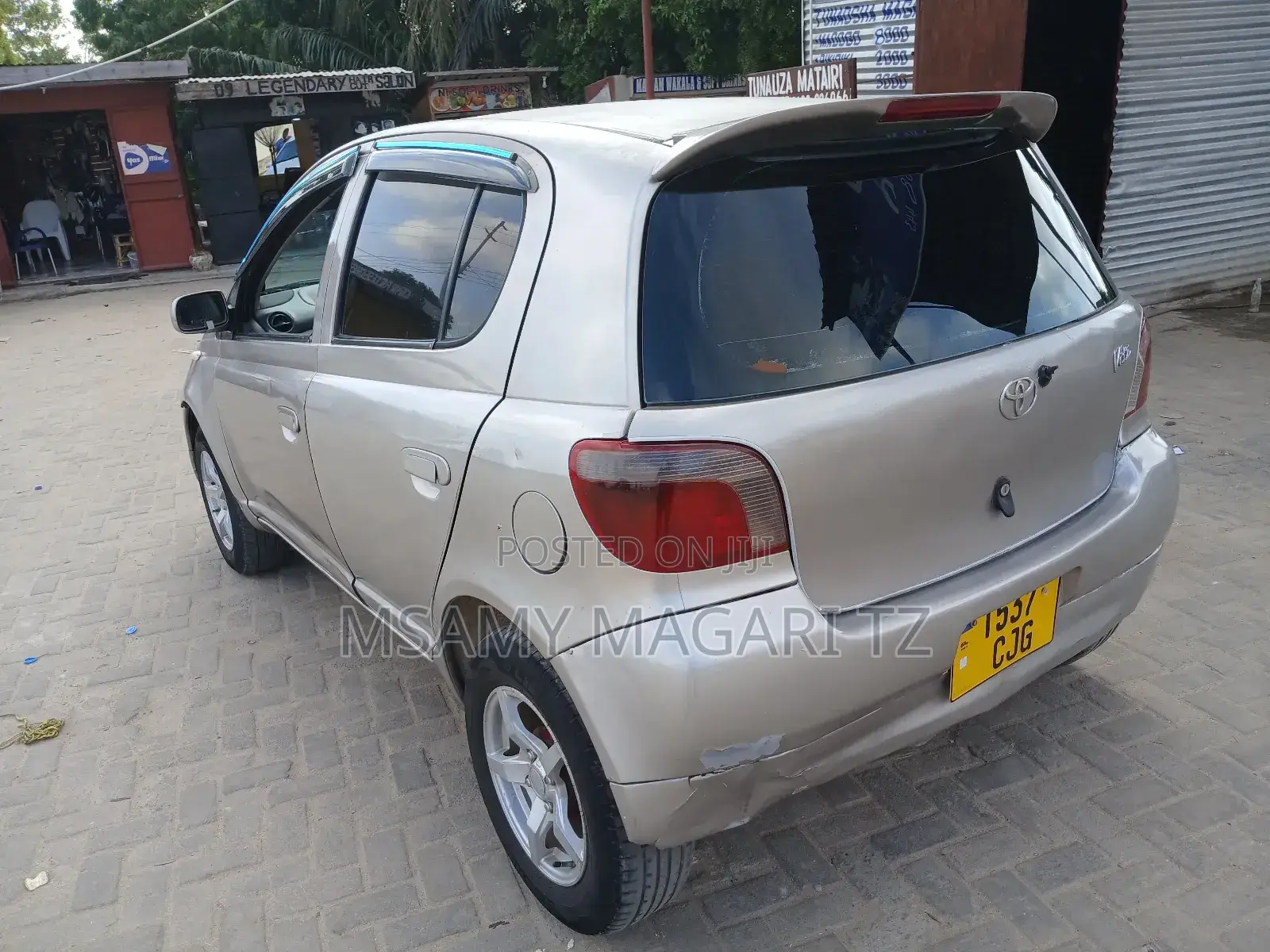 Toyota Vitz 1.0 FWD 5dr 2001 Silver