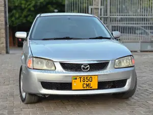 Mazda Familia 2000 Silver