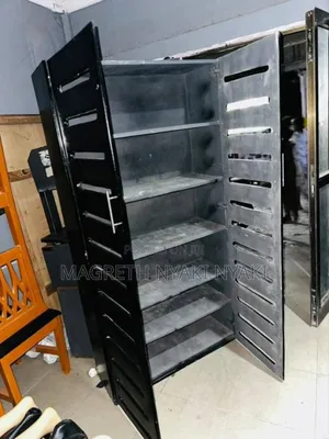 Nauza Shoe Rack Imetumika