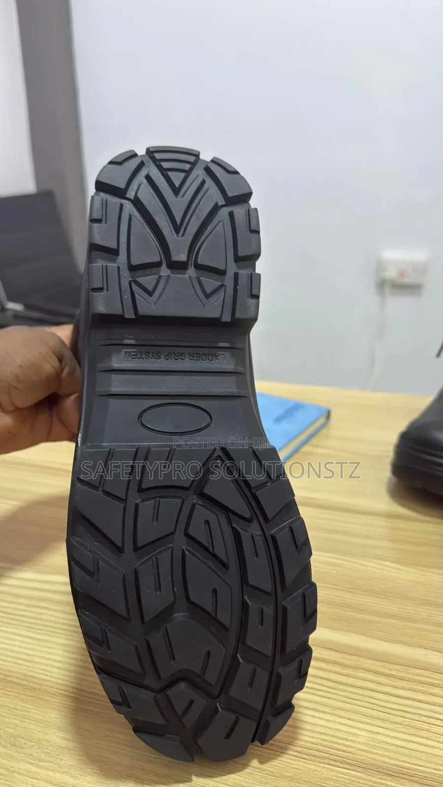 Heavy Duty Safety Boots (Safe Path Brand)