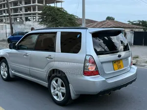 Subaru Forester 2004 Silver
