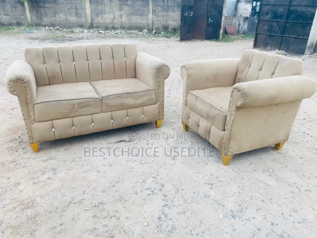 Sofa Set // 2:1//