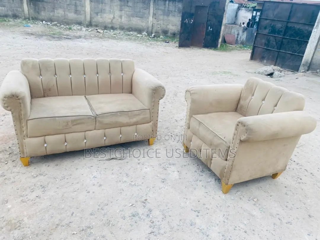 Sofa Set // 2:1//