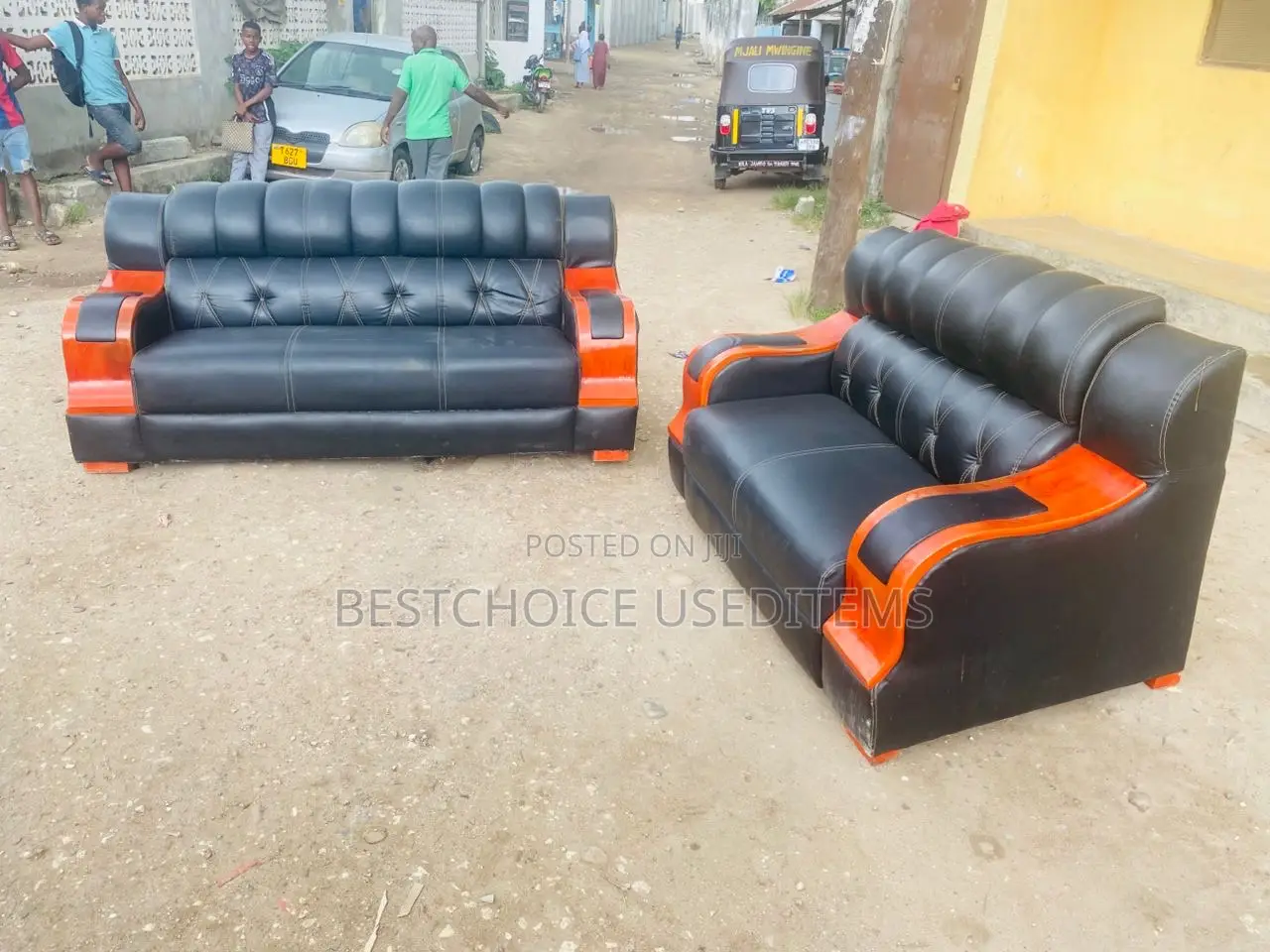 Sofa Set // 3:2 // Spring // Leather //