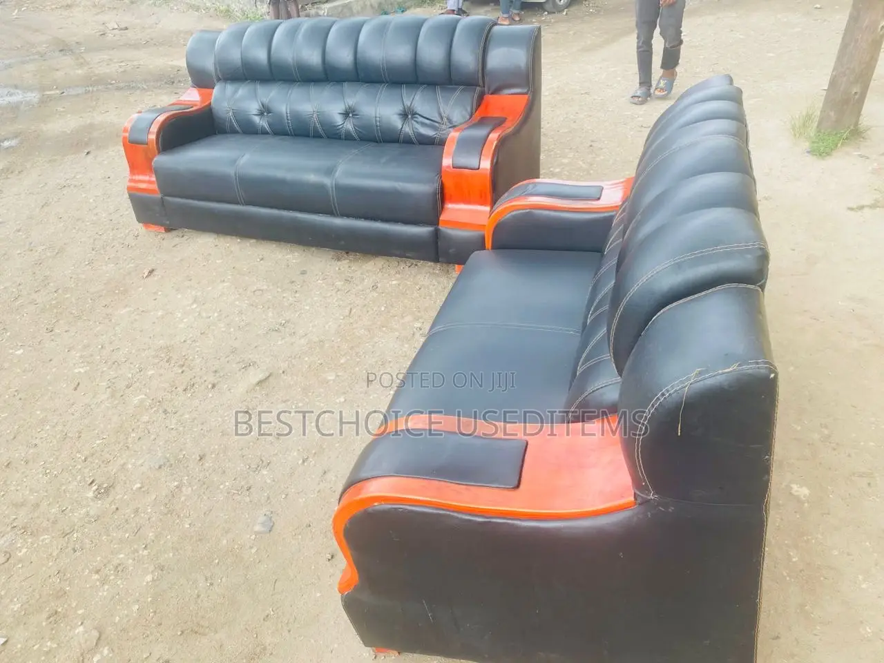 Sofa Set // 3:2 // Spring // Leather //
