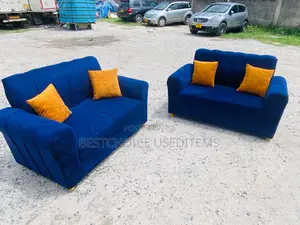 Sofa Set // 2:2 // Mpyaa //