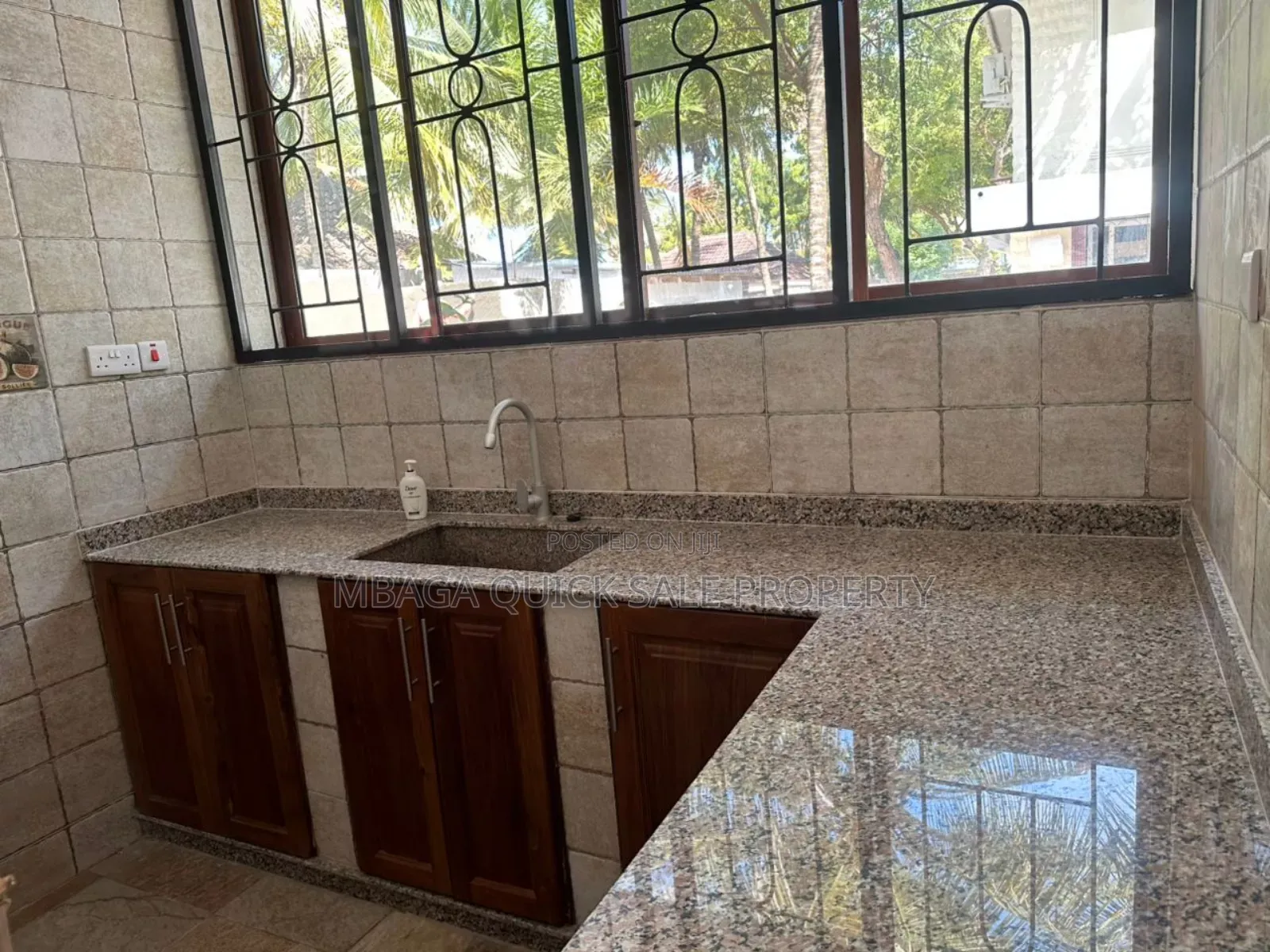 3bdrm Apartment in Kigamboni Maweni for rent