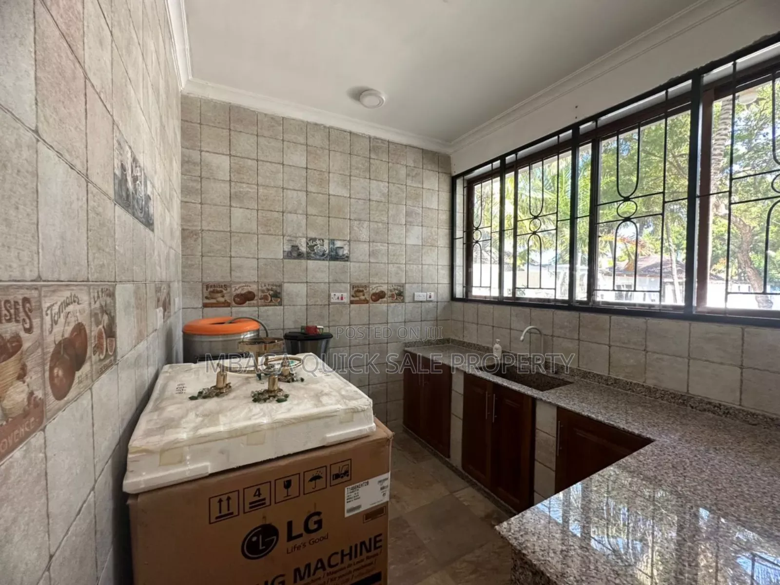 3bdrm Apartment in Kigamboni Maweni for rent
