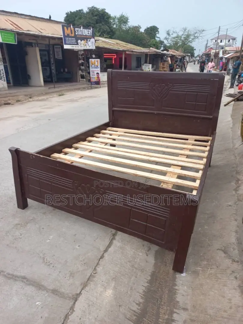 5/6 Mbao Ngumu Nzurii Sana Used Kidogo