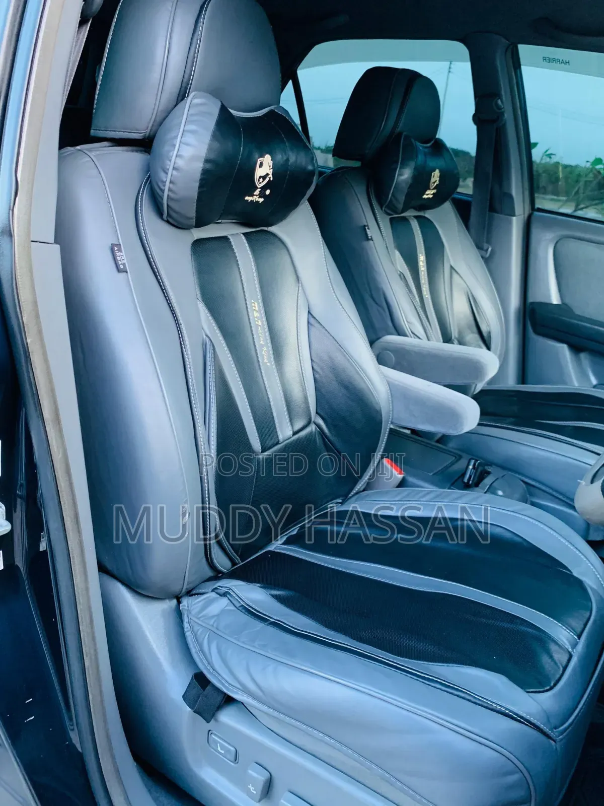 Toyota Harrier 2004 Black