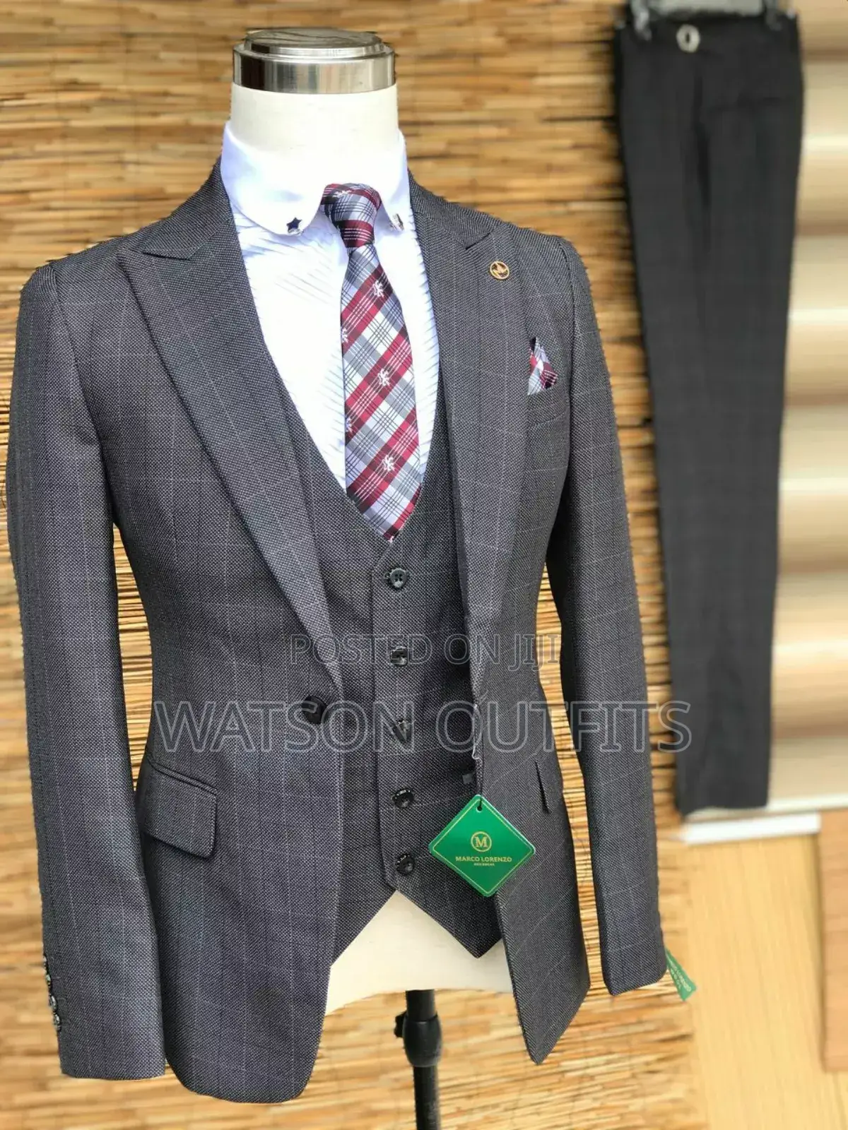 Suti Nzuri Mpya Za Charcoal Grey