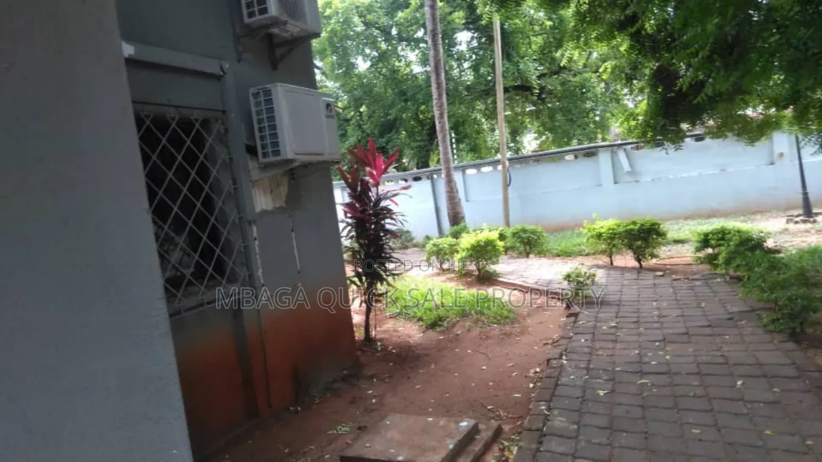 3bdrm House in Kawe Beach, Upanga East for rent