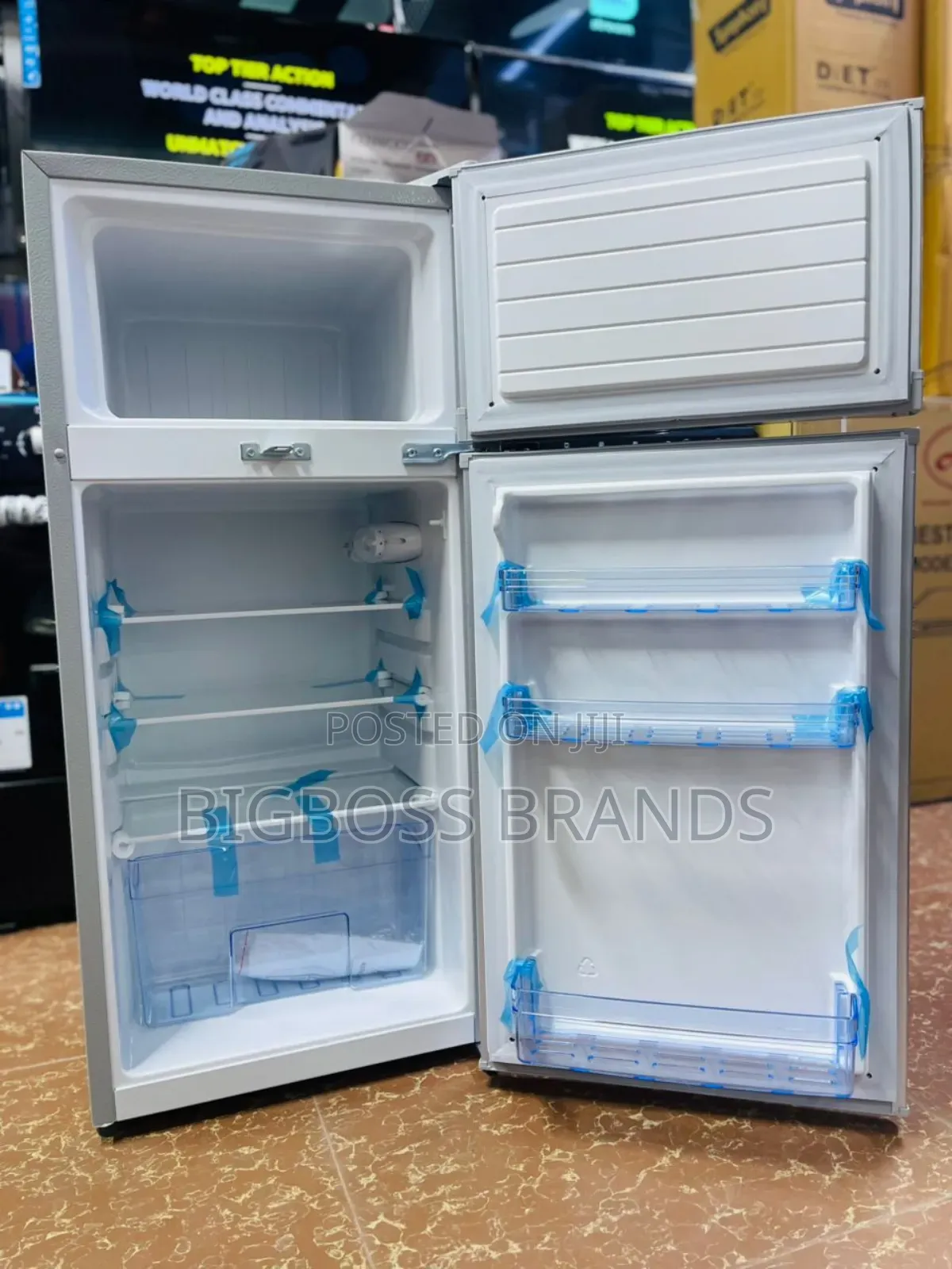Adh Fridge Lita 108