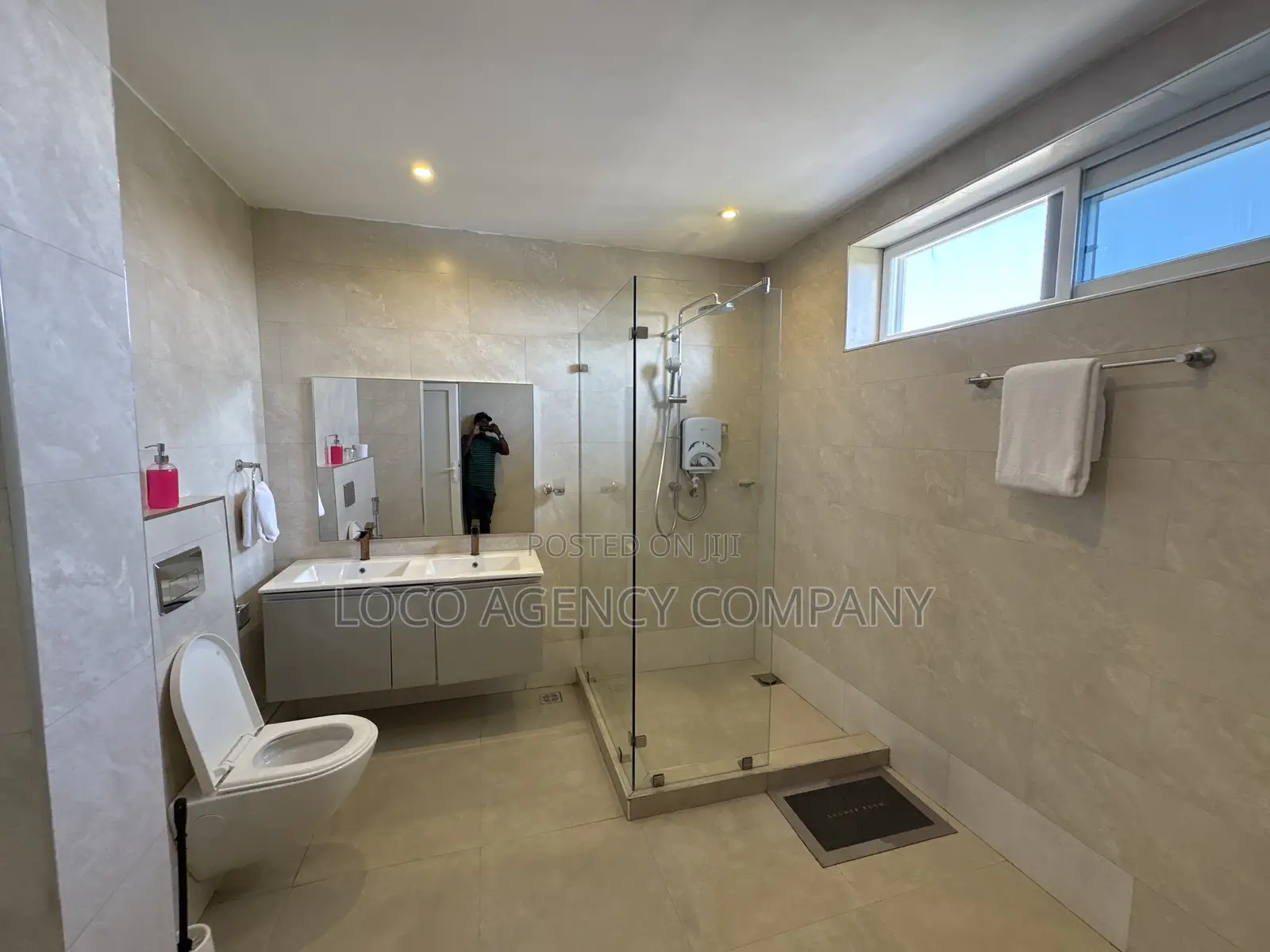 Furnished 1bdrm Penthouse in Trusted Real Estate, Msasani for rent