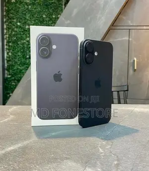 New Apple iPhone 16 128 GB Black